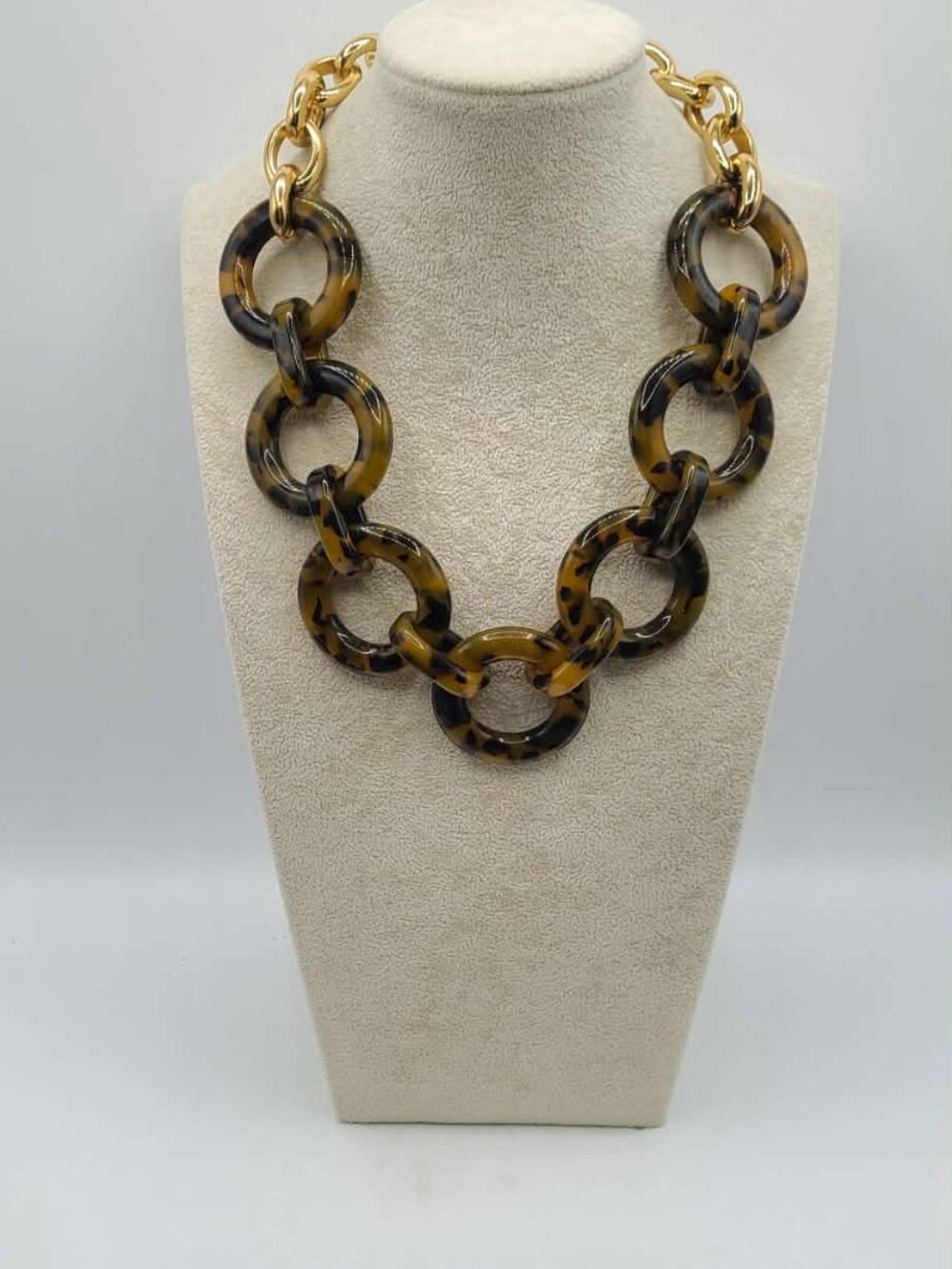 J Crew Oversized Chunky Faux Tortoise Gold Tone Necklace NWOT - Picture 13 of 13